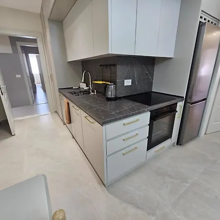 My Apartments Tirane Apartamento