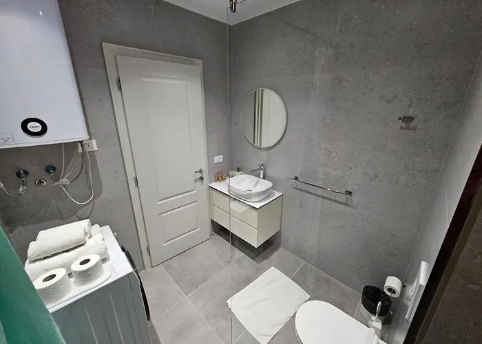 My Apartments Tirane * 地拉那